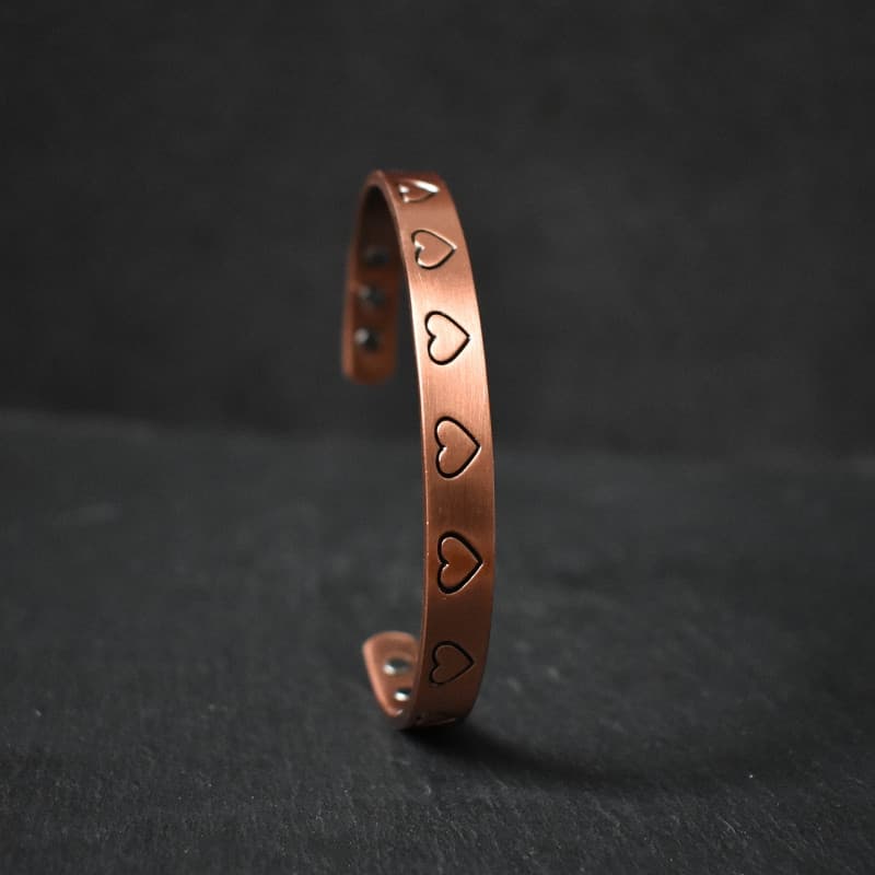 Pulseira ajustável de terapia magnética de cobre puro com padrão de amor, unissex, alivia a dor Sa IYJI