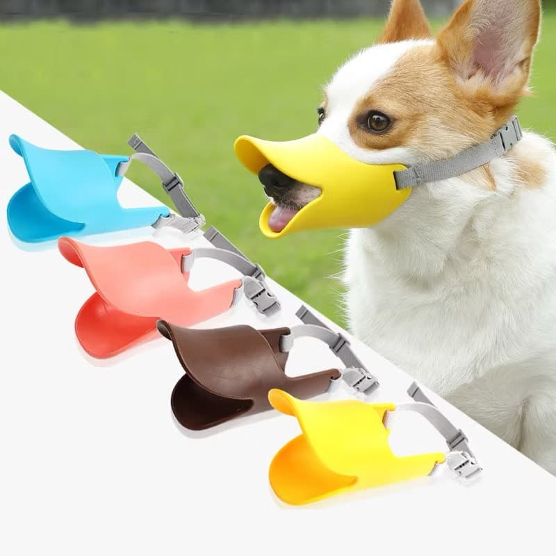 Focinheira Bico de Pato para Cães Pet Anti Mordida Latido Lamber Feridas Silicone Ajustável