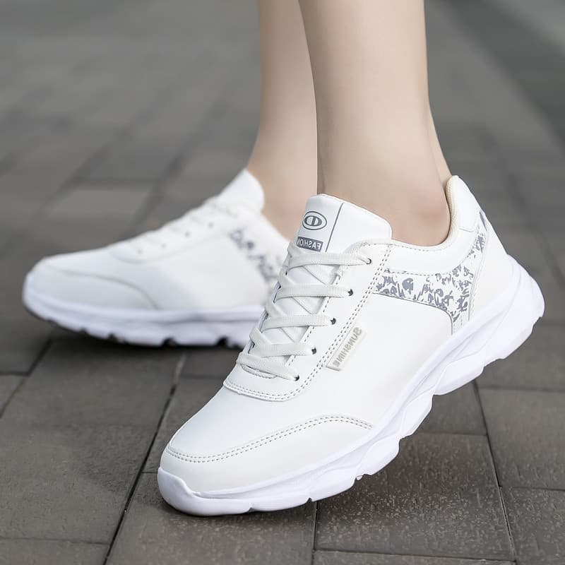 Outono sapatos femininos de couro à prova dwaterproof água sapatos esportivos leve sola macia Casual tênis de corrida es