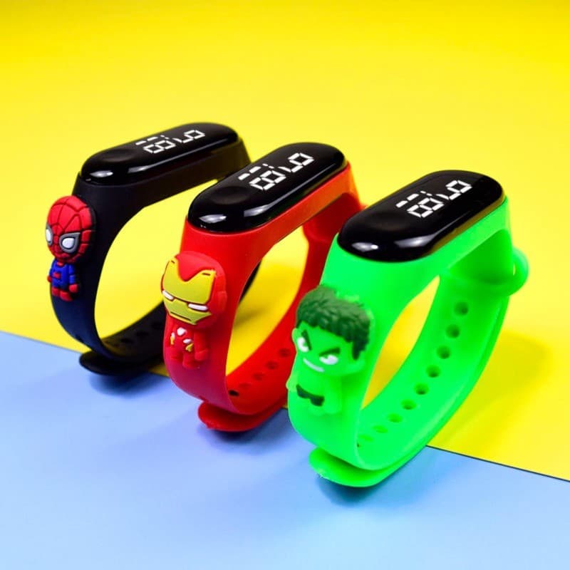 80 Estilos Relógio Infantil Personagem De Desenho Animado Do Homem-Aranha Pikachu LED Esportivo Eletrônico Pulso Digital