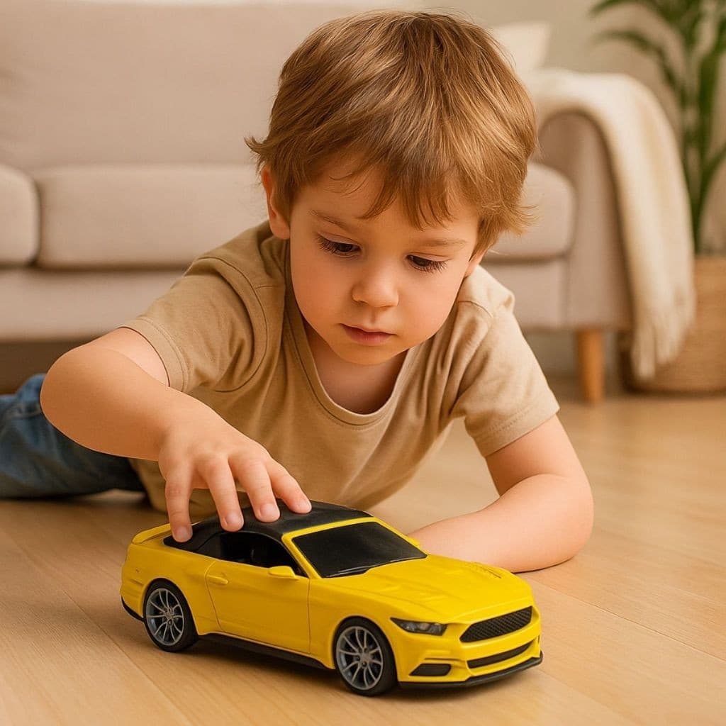 Carrinho esportivo amarelo capô aberto rodas livre brinquedo menino criança presente de achadinhos
