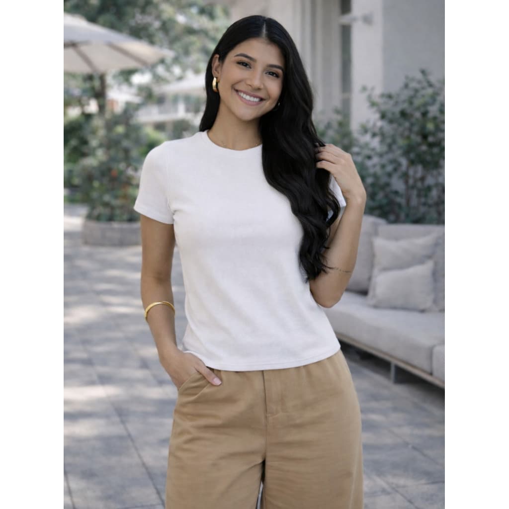 Blusa Canelada Feminina Lisa com Manga Curta Elegante Tendencia 2026 Moda Bloguera e Gringa