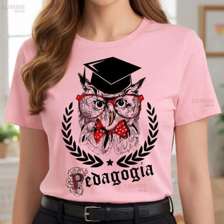 Blusa Tshirt Feminina, PEDAGOGIA, Coruja, educação infantil, Colorida, inclusão, autismo, escola, blusa personalizada