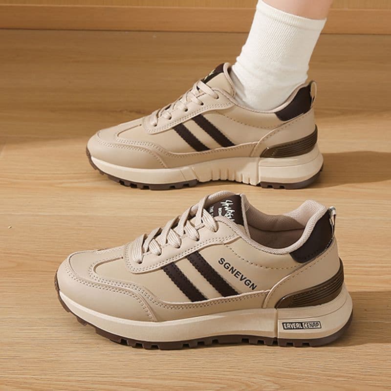 Pisando na merda luz sapatos esportivos casuais senhoras 2025 primavera outono novo estilo sola macia Anti-deslizamento