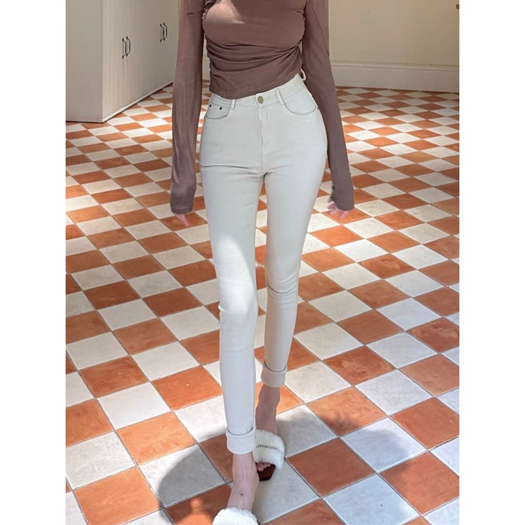 Pêssego nádegas fino veludo branco magro Jeans feminino inverno velo-calças de lã magro-ajuste magro