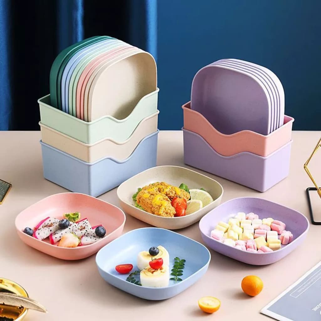 Kit 10 Pratos Plásticos Duros Reutilizáveis com Suporte  Escorredor Resistente Cores Sortidas