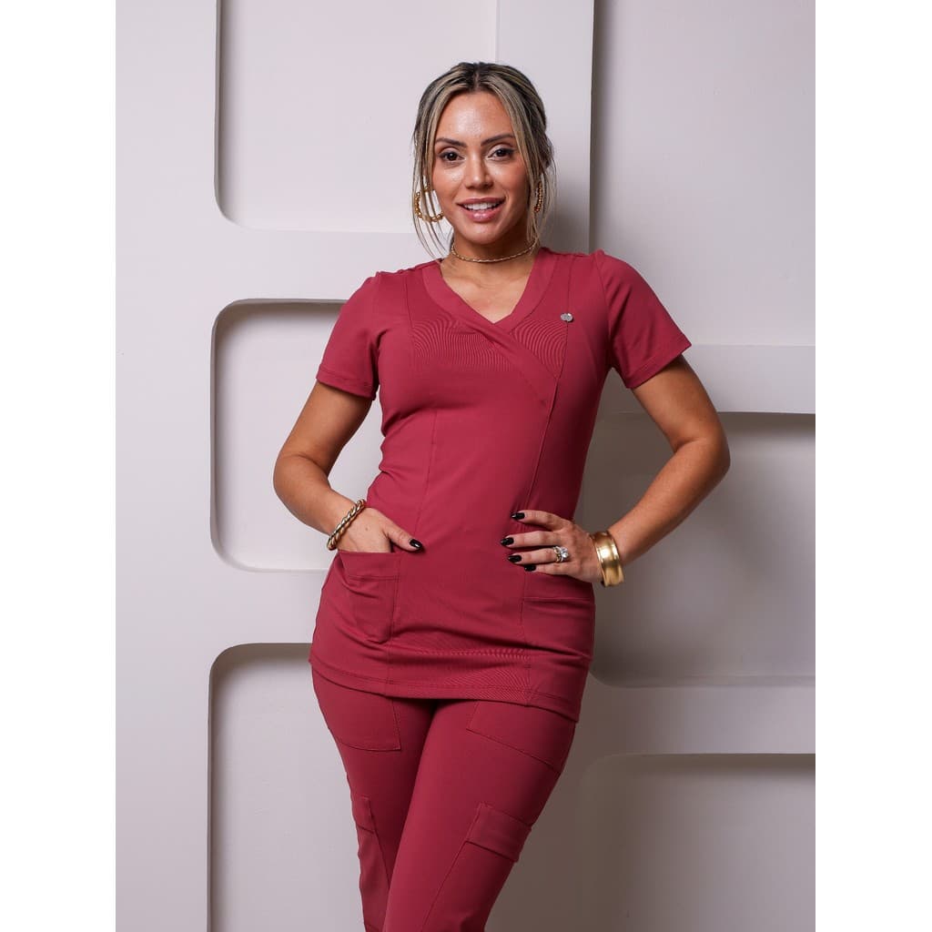 Conjunto Scrub Pijama Cirúrgico Verona Marsala Toque Geladinho Poliamida
