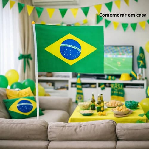 Kit C/2 Bandeiras Do Brasil Em Tecido C/haste 45x30 Copa Brasil