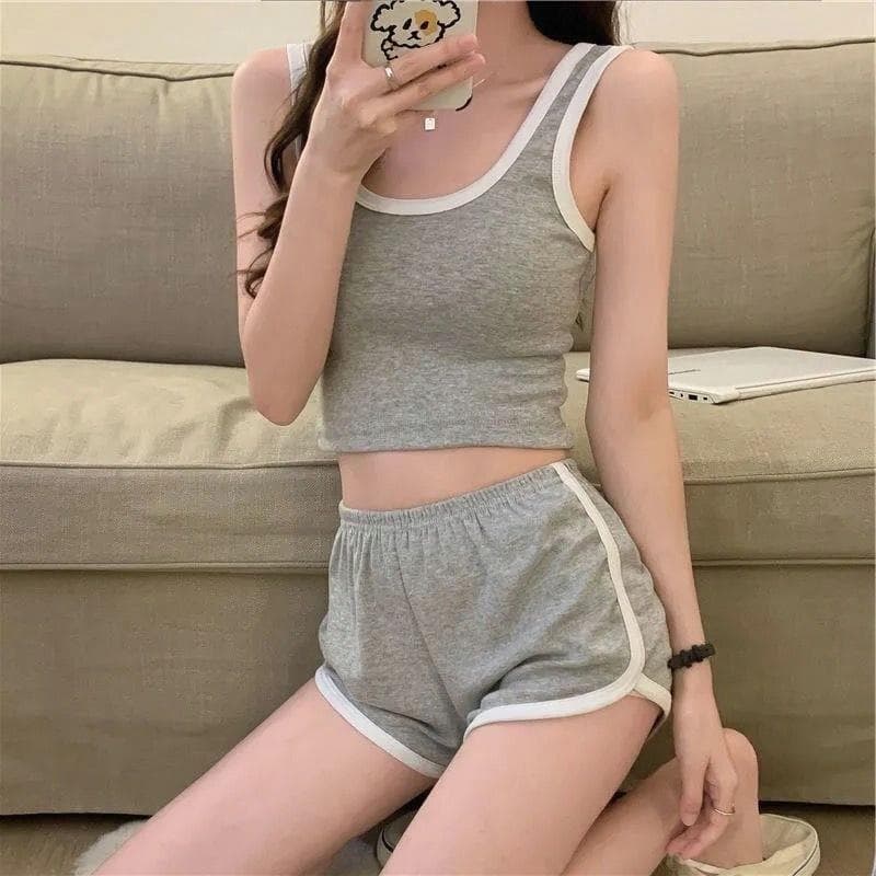 Fitness ginástica Yoga Wear terno feminino Casual mais magro olhar curto colete Shorts de perna larga esportes de verão