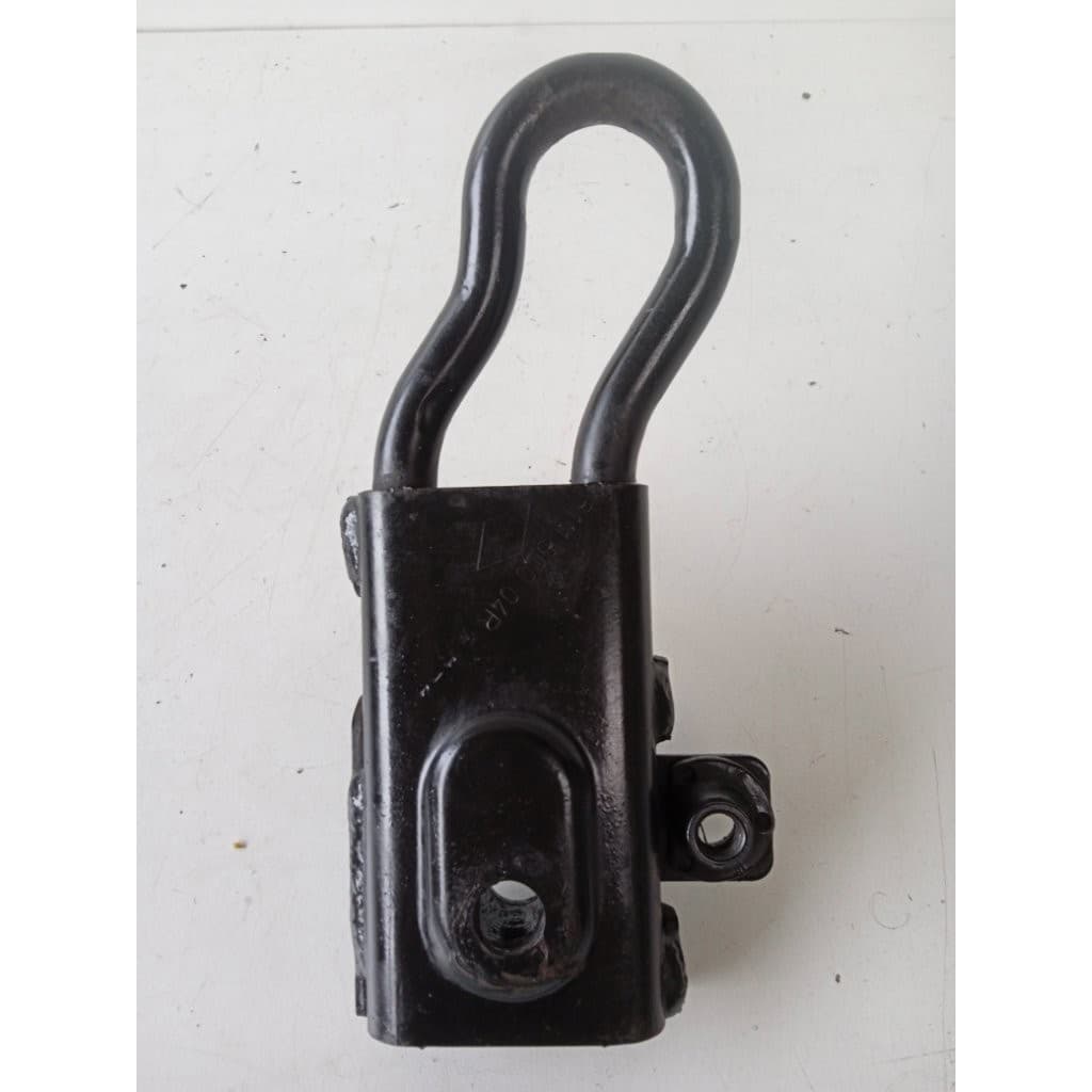 Suporte Gancho Reboque Duster 2012 a 2015