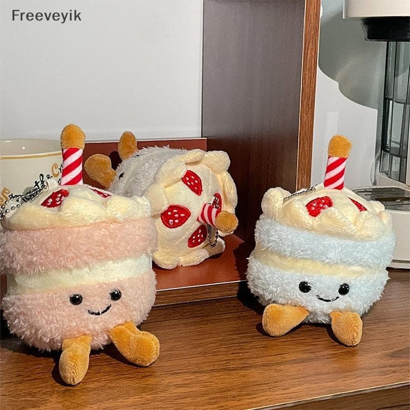 [Fre] Kawaii Morango Bolo Chaveiro De Pelúcia Pingente Desenho Animado Bolsa Boneca Coisas Brinquedo De Decoração De Moc