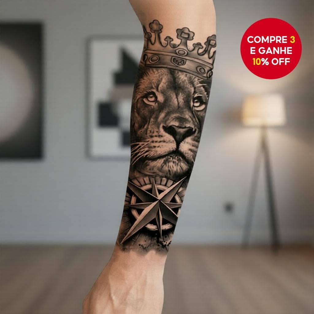 Adesivo Temporário de Tatuagem Coroa Compasso de Leão à Prova d'Água para Homens e Mulheres