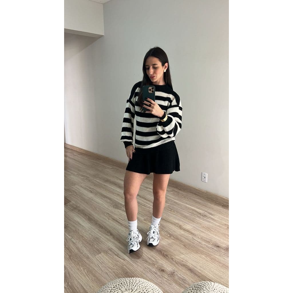 Conjunto Saia Godê Curta Blusa Listras Manga Bufante Tricot