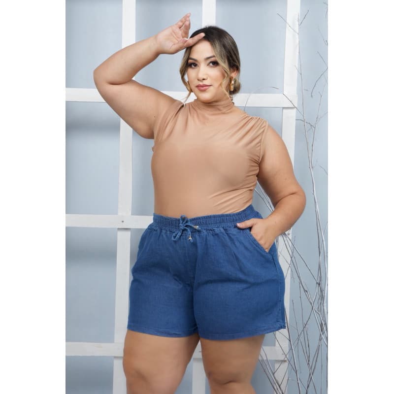 Short Jeans Cor Media Plus Size Feminino Cintura Alta com Elástico e Cordão Modelagem Solta Confortável e Estiloso