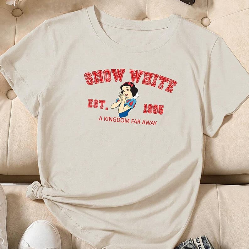 Camiseta feminina 100% algodão |Princesas da Disney | Off White | Moda Street T-Shirts