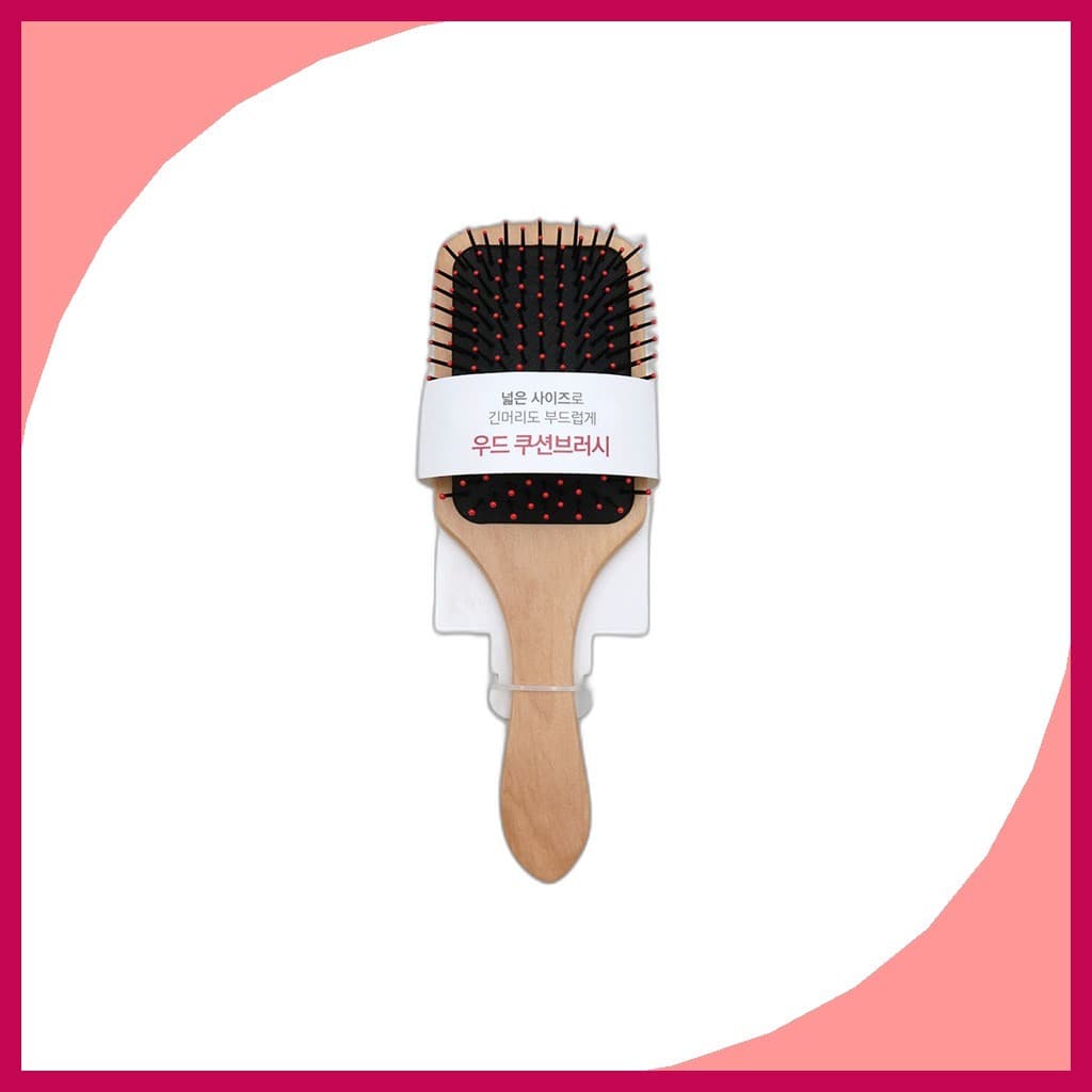 [daiso] Escova De Cabelo Quadrada De Madeira , N/A , 1 Unidade/Coreana/Pá Desembaraçadora/100 % Autêntica Da MCYMA