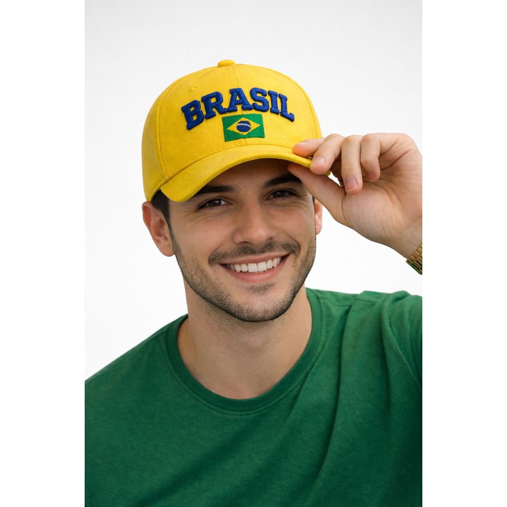 Boné Brasil Bandeira Seleção Copa Do Mundo Aba Curva