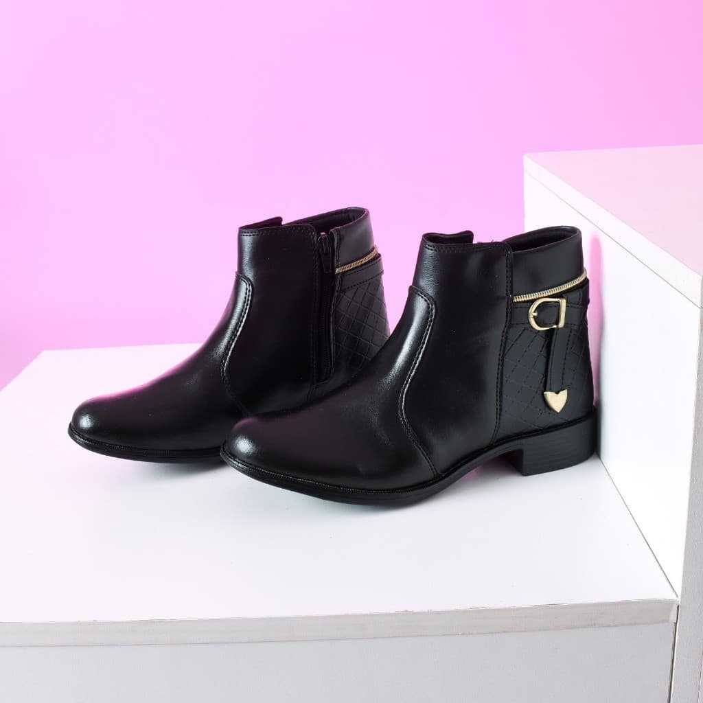 Bota Feminina Coturno Cano Baixo Curto Botinha Preta Salto Blogueira