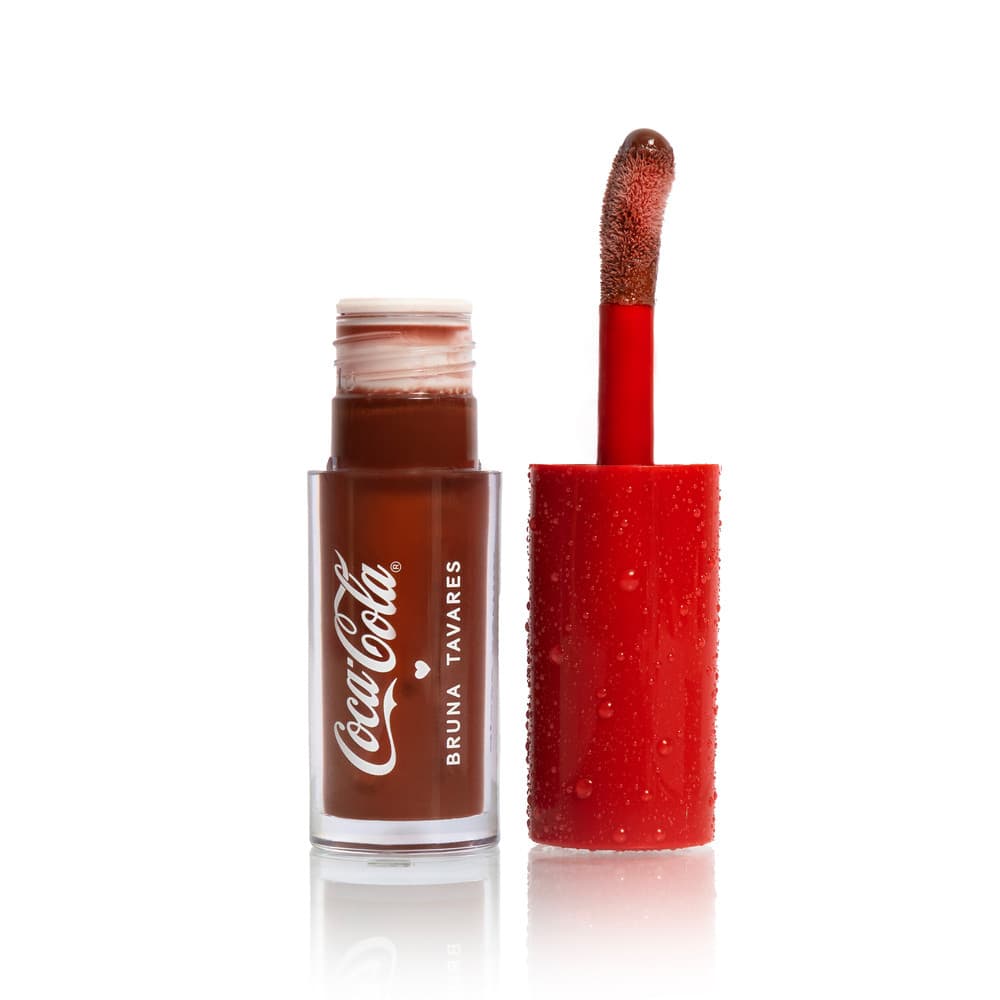 Lip Gloss BT Coca-Cola - Bruna Tavares