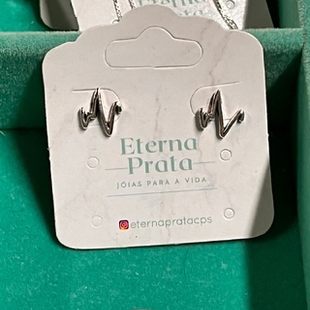 Brinco Prata Batimento Cardíaco Pequeno