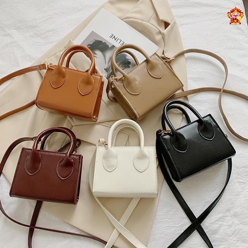 Bolsa de axilas Popular deste ano feminina 2025 novo estilo textura de verão bolsa de ombro Melade Commuter mensageiro b