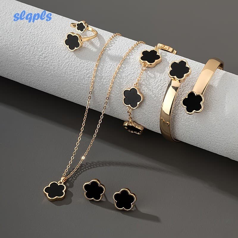 Versão Coreana do Novo Conjunto de Joias de Liga Metálica com Colar e Brincos de Flor de Cinco Pétalas, Design de Flor d