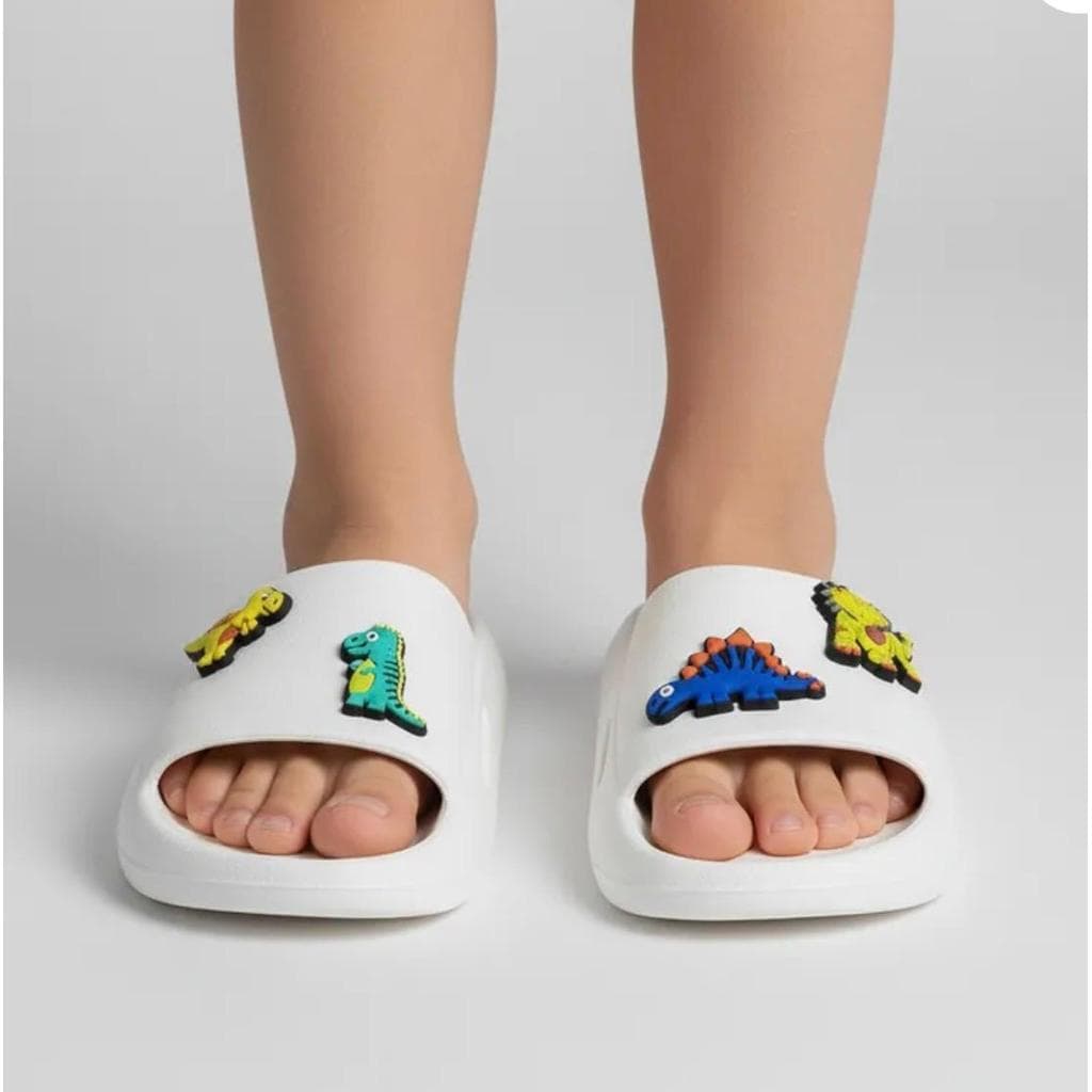 Chinelo Infantil Injetado  Dinossauro Preto Branco Lançamento Confortável