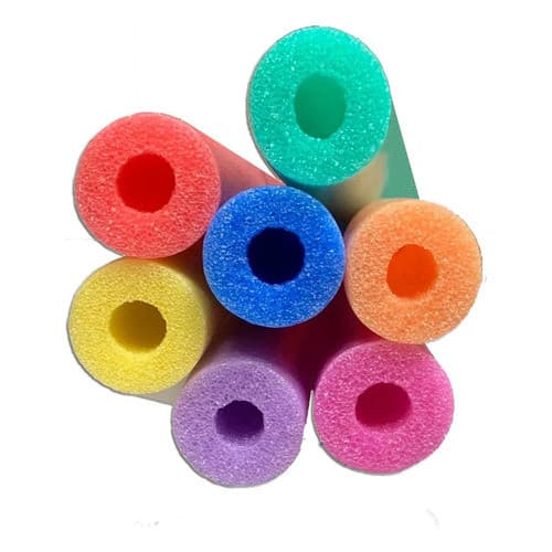 2 Boia Espaguete Macarrão Flutuador De Piscina Com Furo Multicolorido