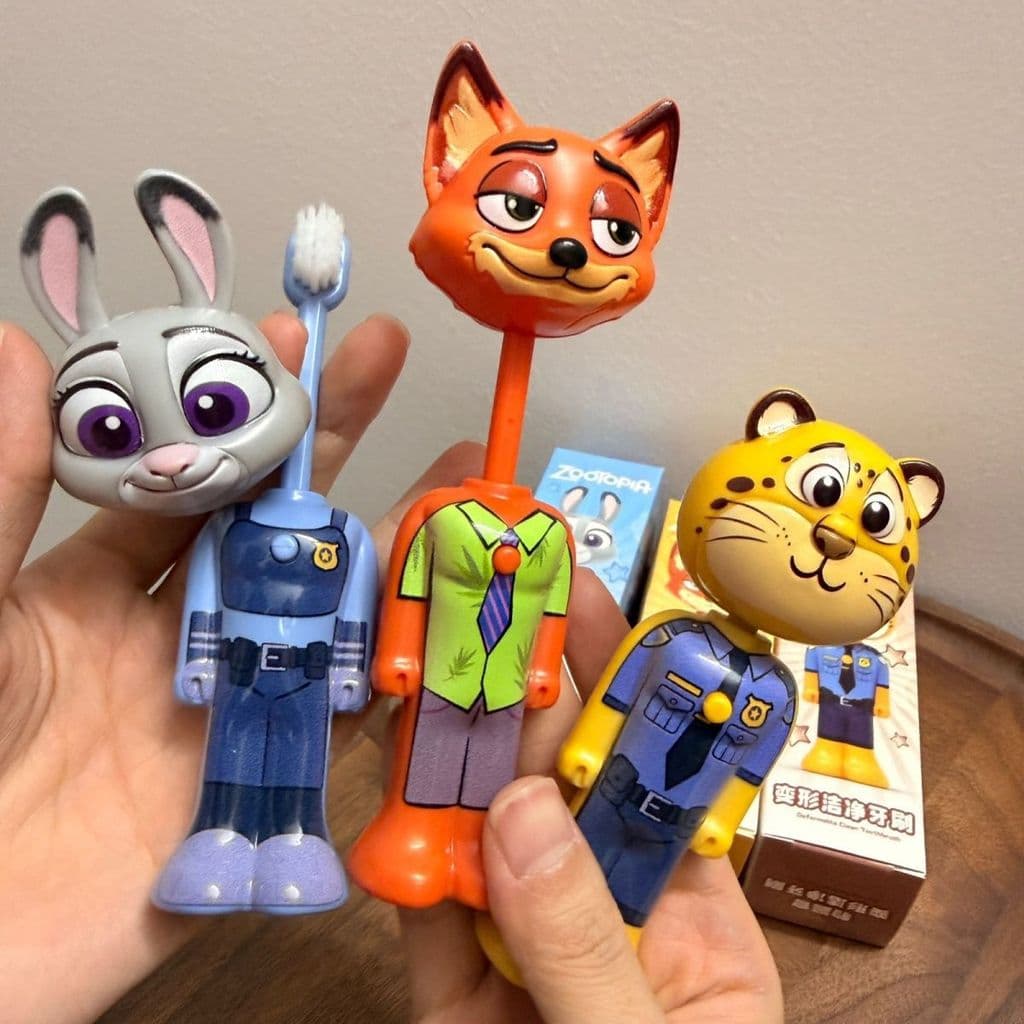 Zootopia Judy Nick Deformado escova de dentes de cerdas macias cerdas finas crianças escova de dentes lavagem retrátil