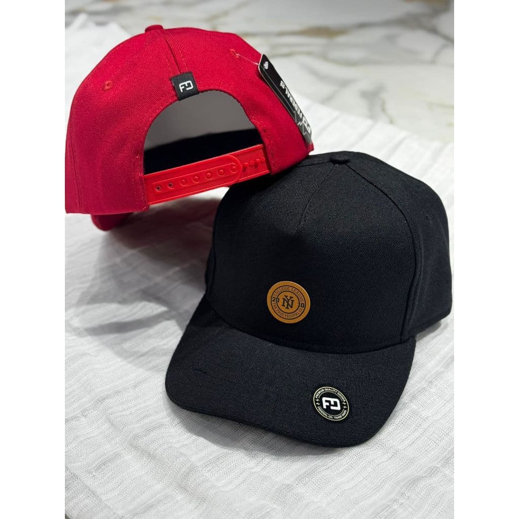 Boné Snapback de Frente Americana Aba Curvada Masculino e Feminino Ajustavél Modelo Streetwear estiloso casual Unisex