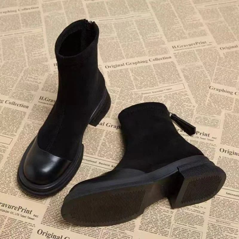 Botas de Cano Curto Femininas Novas de Outono 2025 - Botas Curtas de Moda com Painel Retrô, Bico Redondo, Zíper Lateral