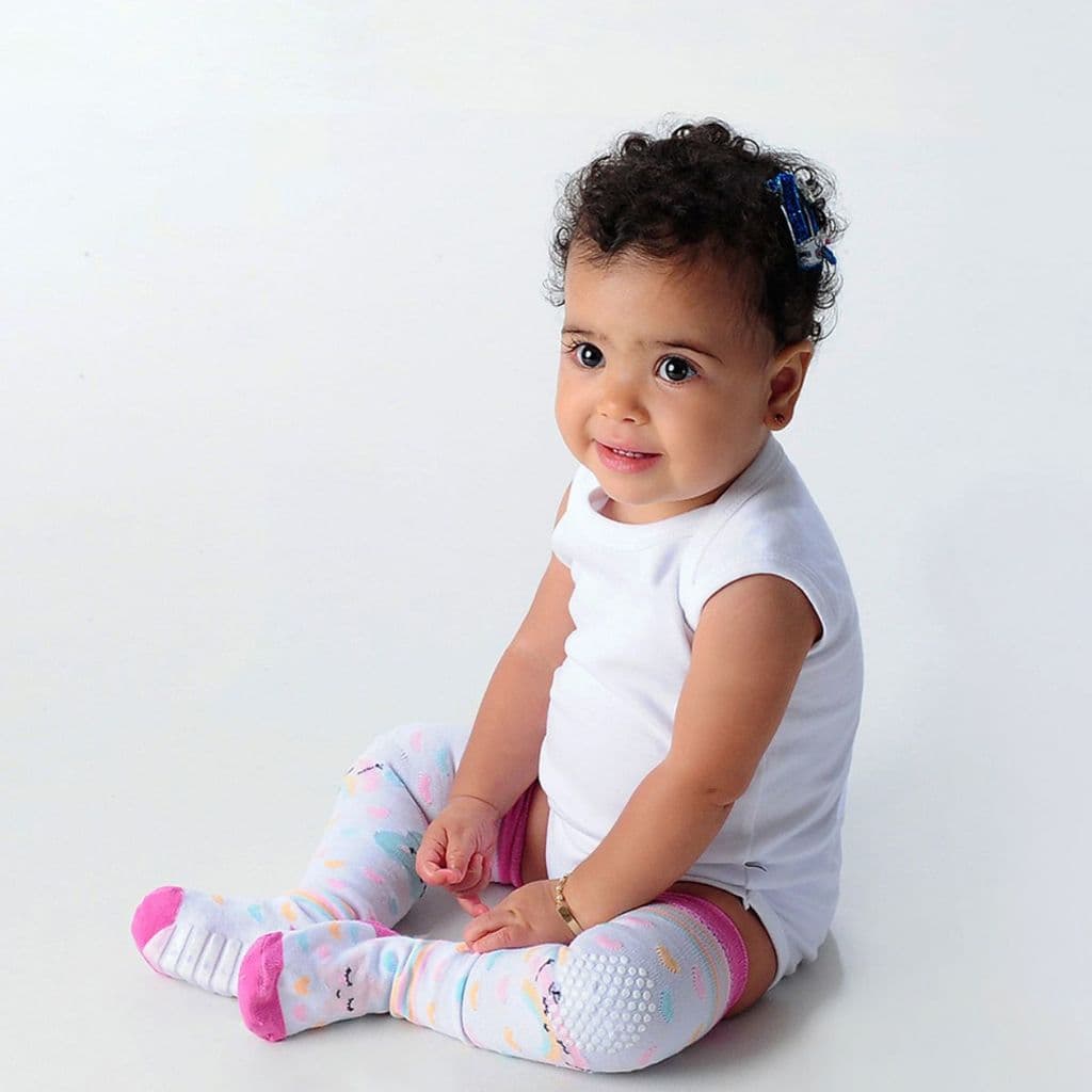Joelheira Com Meia Bebê Pimpolho Engatinhar Antiderrapante BB Menino Menina Longa Não Escorrega