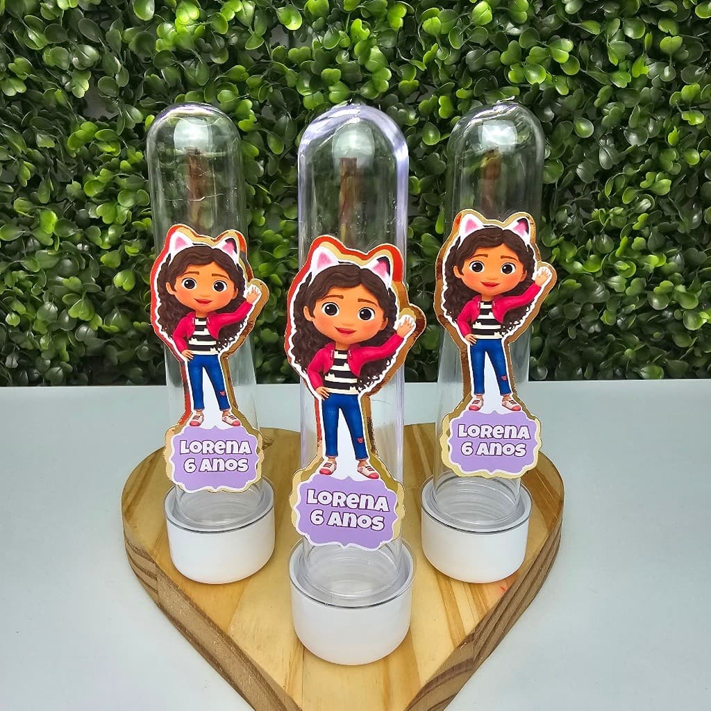 Tubete com Aplique 3D A CASA MÁGICA DA GABBY - Festa infantil - Aniversário - Lembrancinha