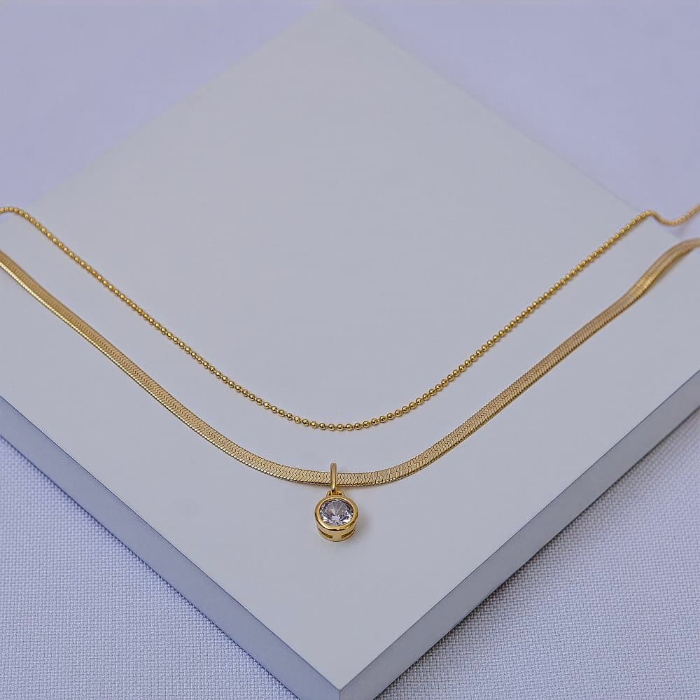 Colar Duplo Folheado a Ouro com Pingente Zircônia Cristal