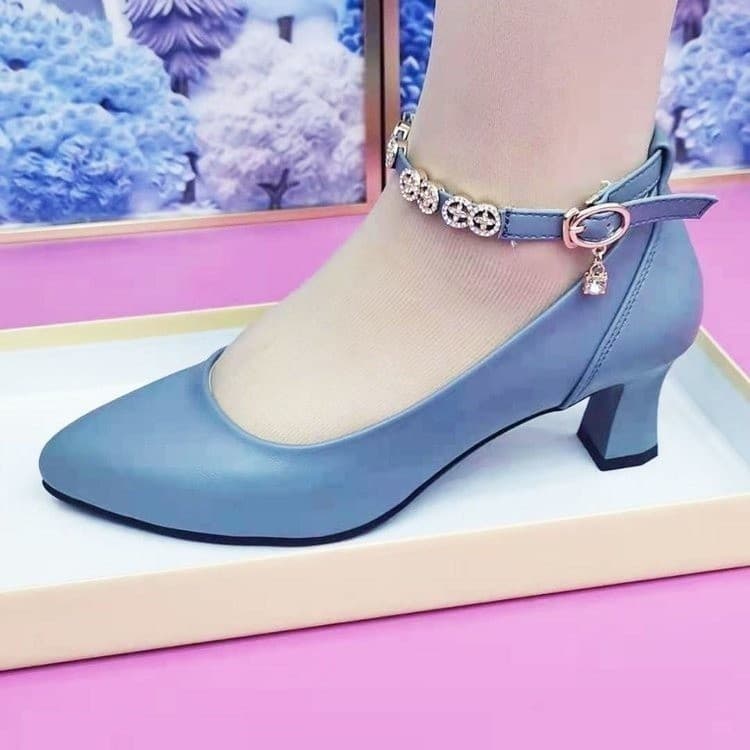 Sapatos Femininos De Couro De Salto Alto , Novo Estilo Primavera 2024 , Macio Exclusivo Da Mãe , Sola Macia , Grosso .