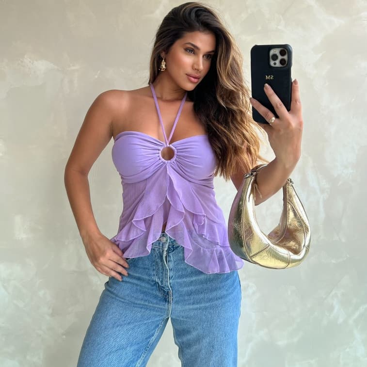 Batinha Sofia Detalhe de Argola  Blusa Tule com Babados Boho Tendência Verão