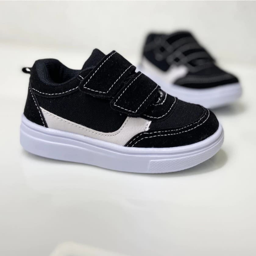 Tênis Bebê e Infantil Preto e Branco com Velcro – Escola - Confortável OUTLETFLASH