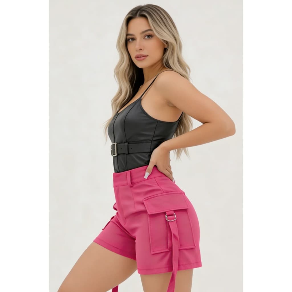 Short Cargo Feminino Cintura Alta Alfaiataria com Zíper Design Moderno Casual Chic