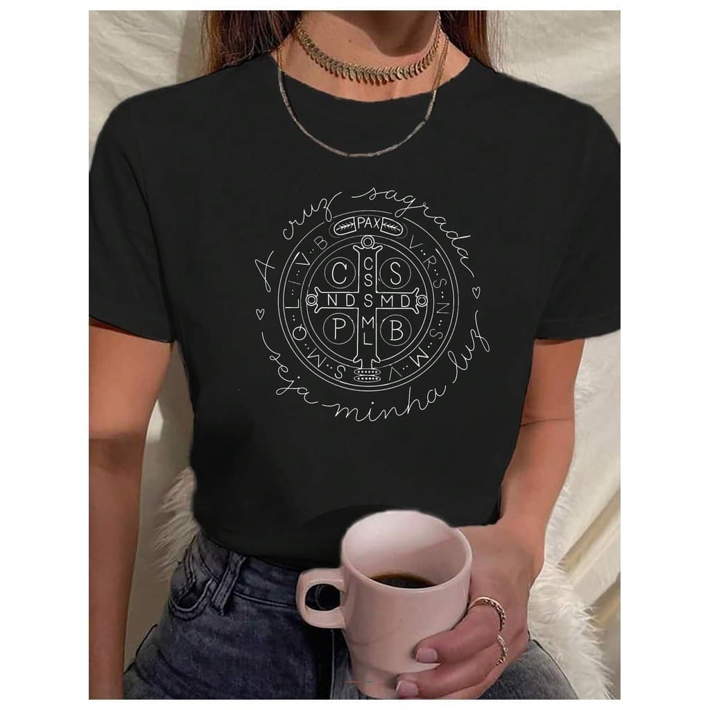 Camiseta Feminina Babylook Medalha de São Bento Religião Católica 100% Algodão Varias Cores