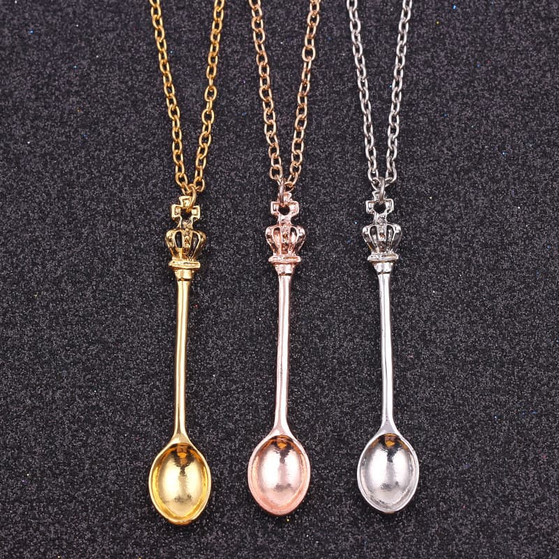Liga Explosiva Coroa Mini Jóias Ouro Alice Vintage Colar Colher