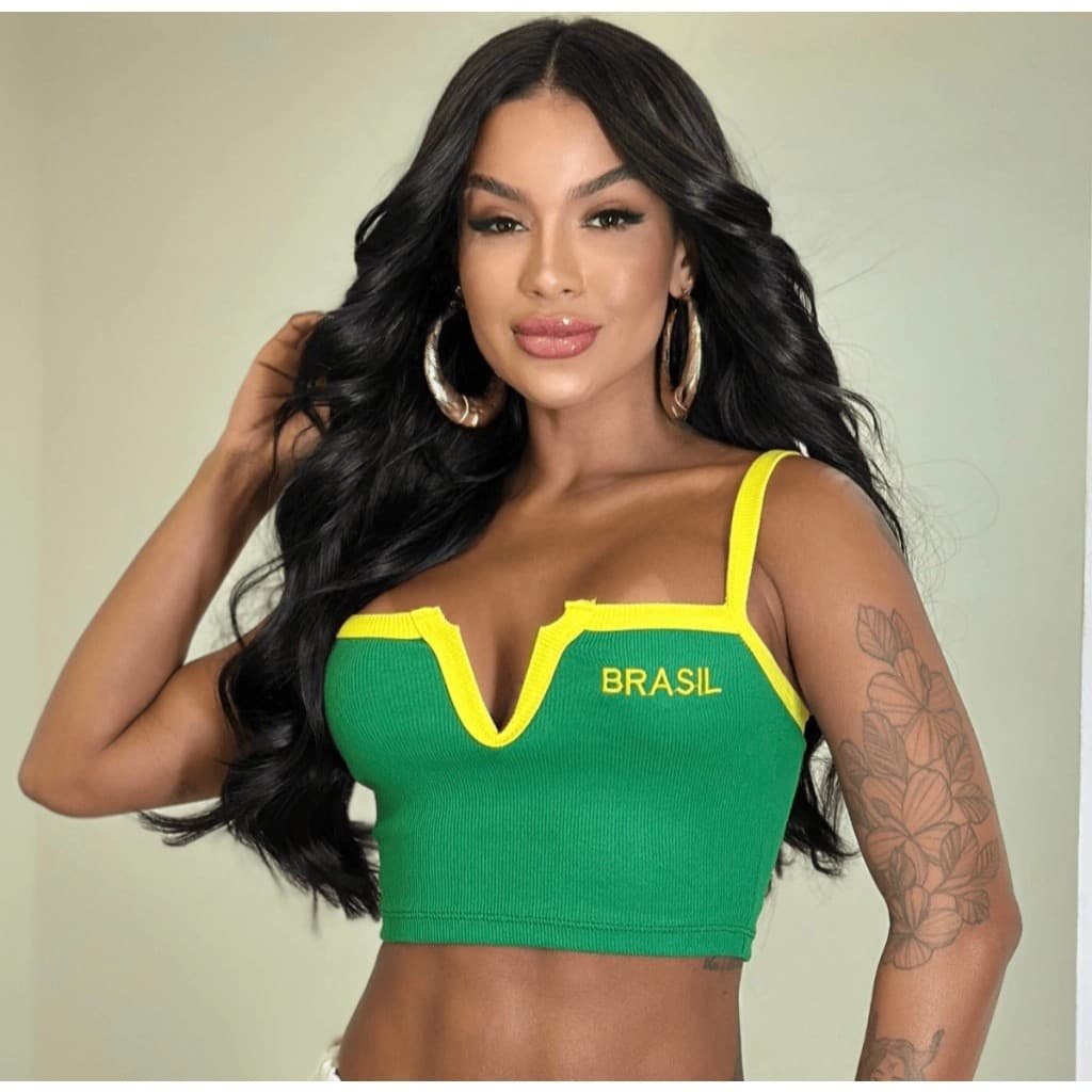 Cropped Top Feminino Brasil no Tecido Ribana Bordado Decote V