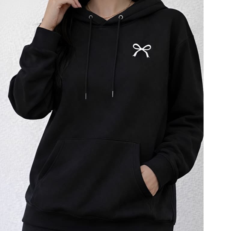 Moletom Feminino Preto com Capuz Laço Minimalista Bolso Canguru Flanelado Inverno