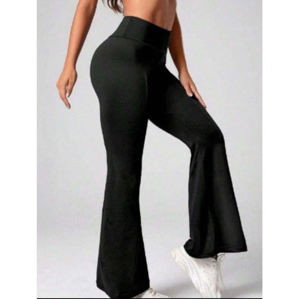 Calça Legging Flare Leg Boca De Sino Bailarina Grossa Zero transparência Cintura Alta Confortável Fitness Apertado