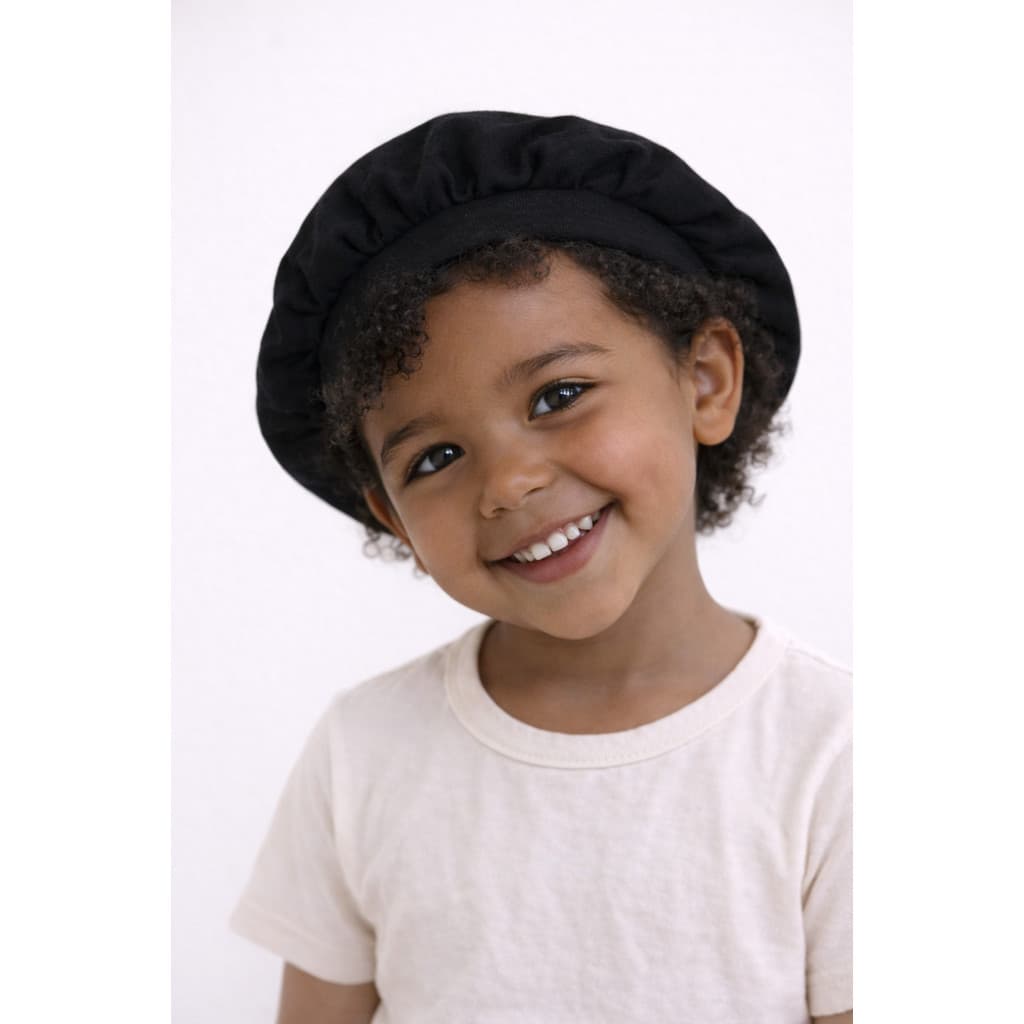 Boina em Malha de Algodão Infantil em Cores Diversas Unisex