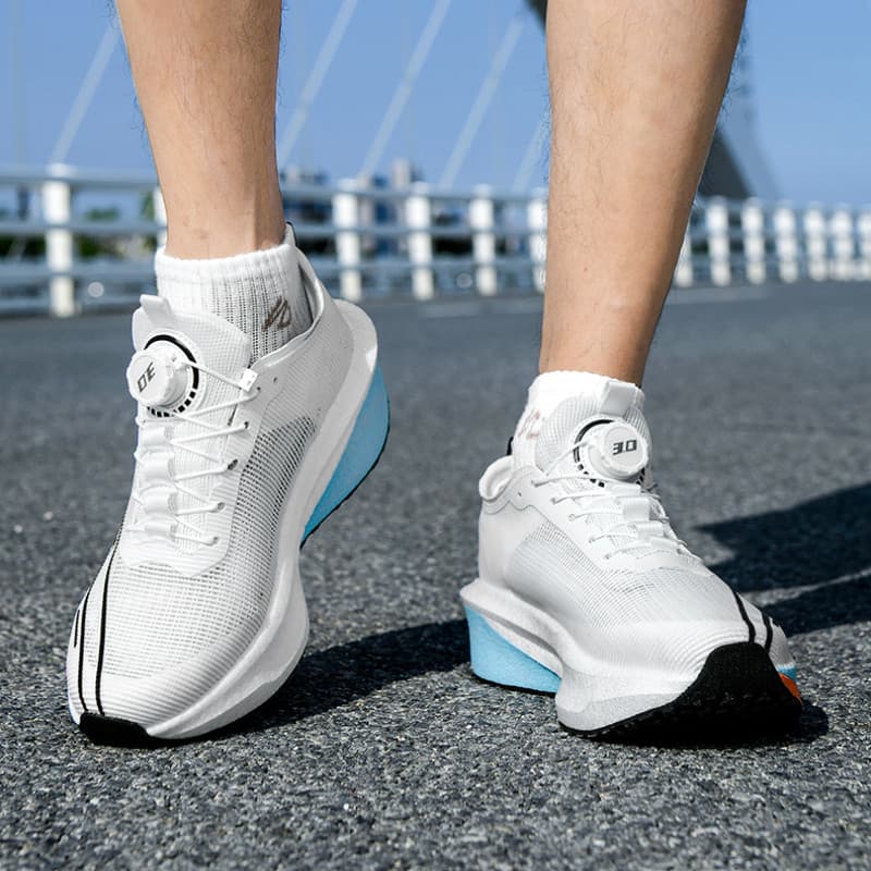 Novos Sapatos Esportivos E De Lazer De Fibra De Carbono , Treinamento De Velocidade De Placa Ultraleve Com Cadarço Tênis