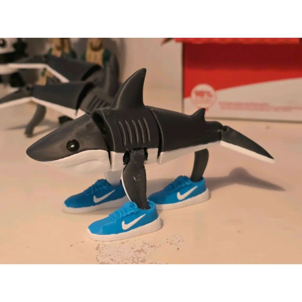 Boneco Articulado Tubarão Tralalero Tralala - Mini 13cm, Colorido e Ecológico