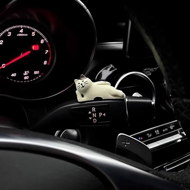 TSBR Bonito Decoração Interior Do Carro Ornamentos Mini Figura De Gato Criativo Painel Automático Espelho Retrovisor Ace