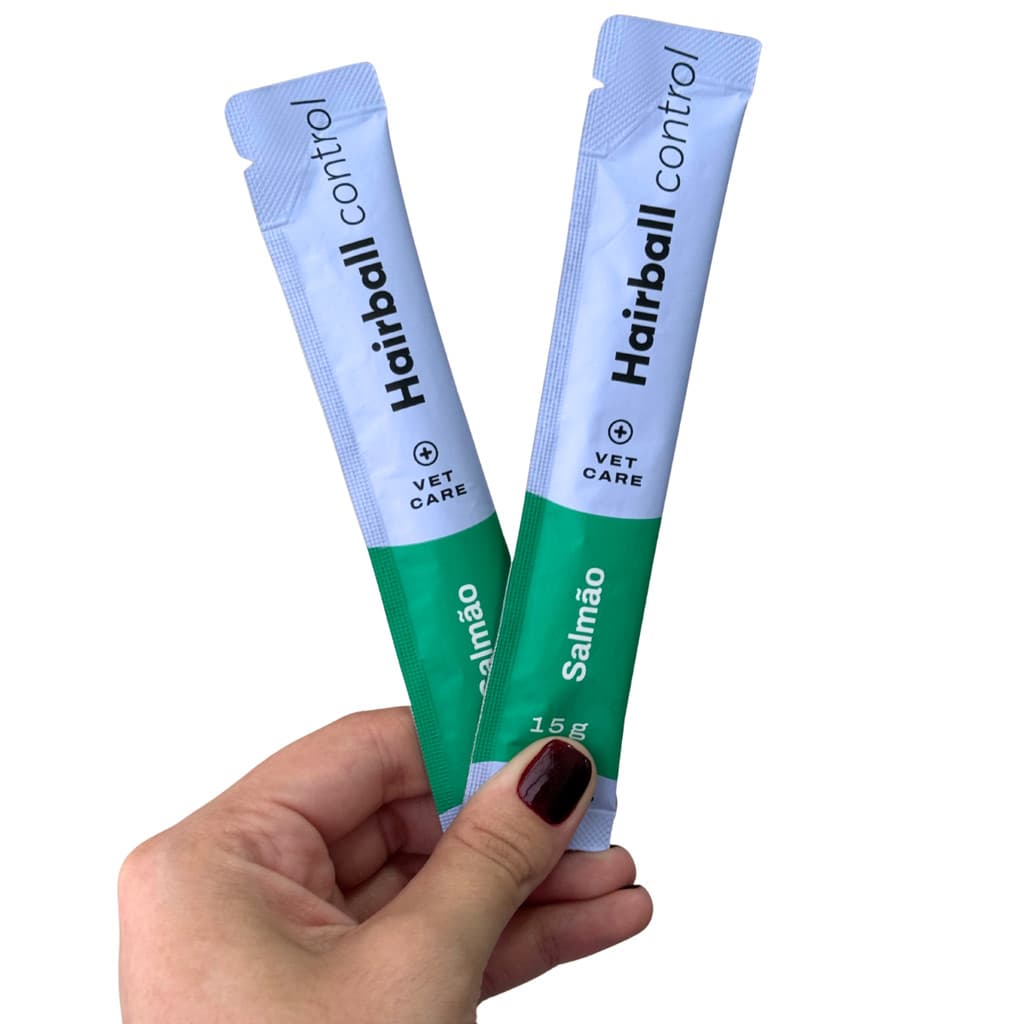Hairball Control - Sticks Sabor Salmão - 5 sachês de 15g ( Pacote 75g )
