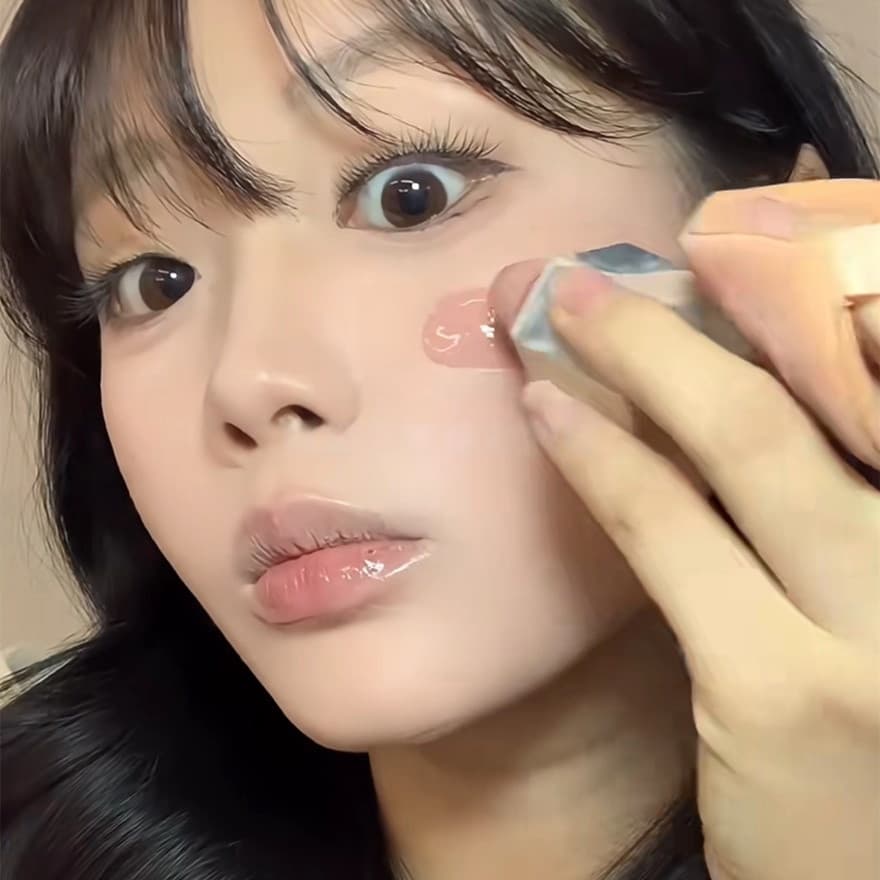 Estilo coreano grande marca ~ 25 novo estilo de venda quente líquido Blush expansão psiquiatra cor paleta creme lama gen