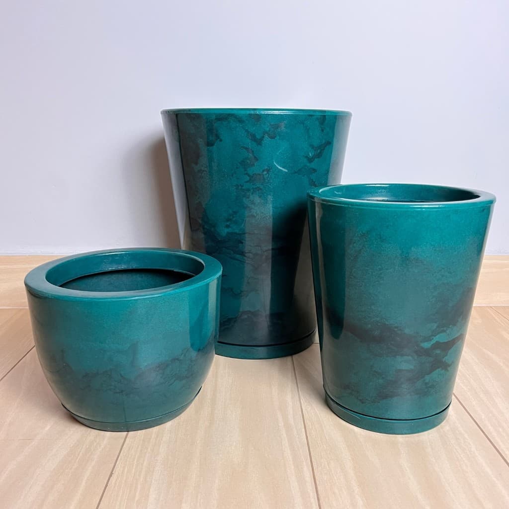 Kit 3 Vasos Decorativos Polietileno Cone + Bojo Polido Resistente Moderno Leve Luxuoso Leven Artes